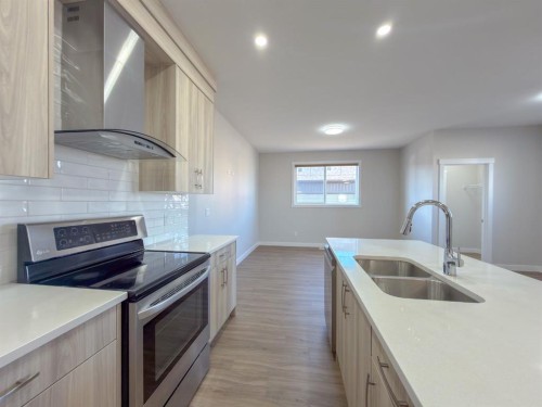 160 Belvedere Park Se, Calgary, AB 