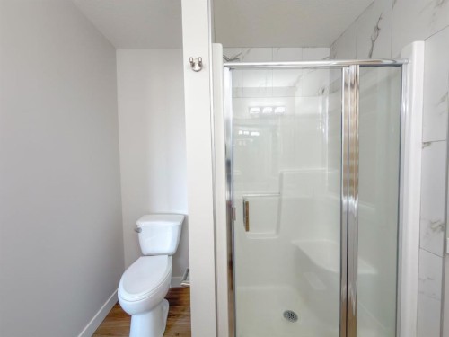 160 Belvedere Park Se, Calgary, AB 