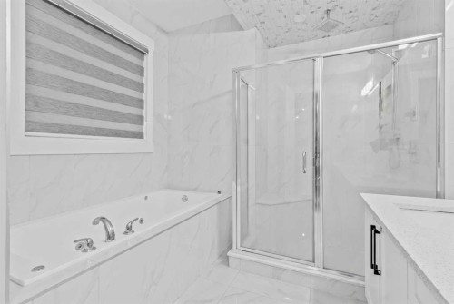 247 Kinniburgh Place, Chestermere, AB - Indoor Photo Showing Bathroom