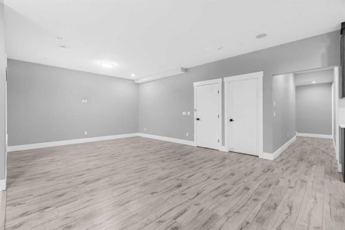 247 Kinniburgh Place, Chestermere, AB - Indoor Photo Showing Other Room