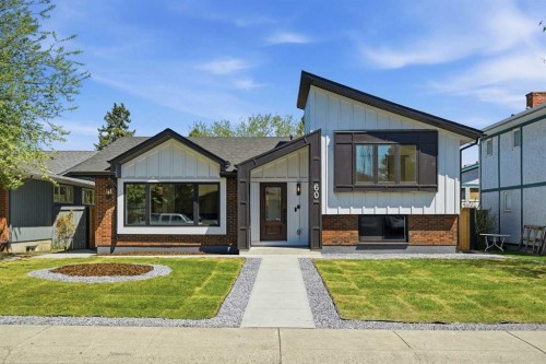 60 Lake Lucerne Close Se, Calgary, AB - Outdoor With Facade