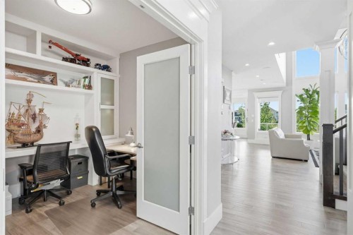 160 Kinniburgh Loop, Chestermere, AB 