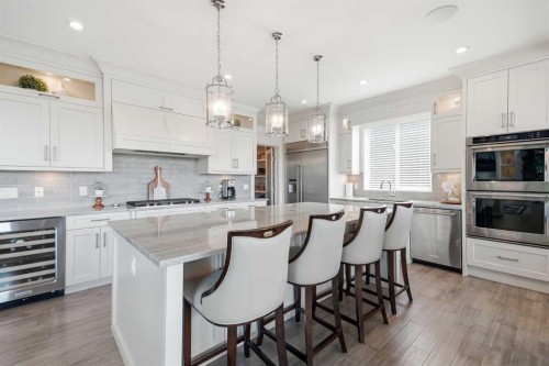 160 Kinniburgh Loop, Chestermere, AB 
