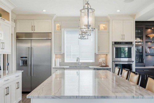 160 Kinniburgh Loop, Chestermere, AB 