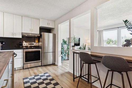 18-11240 6 Street Sw, Calgary, AB 