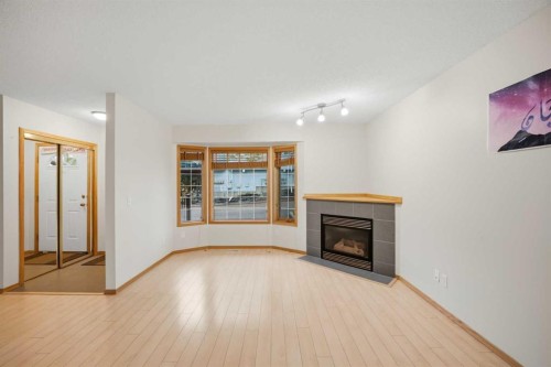 42 Patina Point Sw, Calgary, AB 