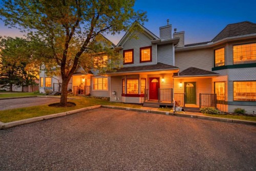 42 Patina Point Sw, Calgary, AB 