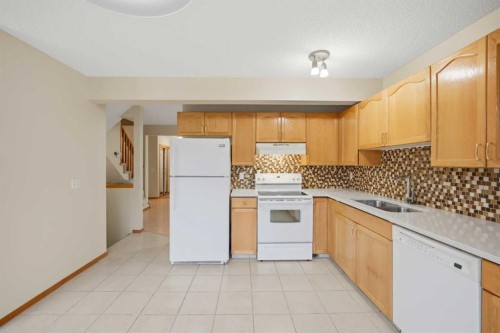 42 Patina Point Sw, Calgary, AB 