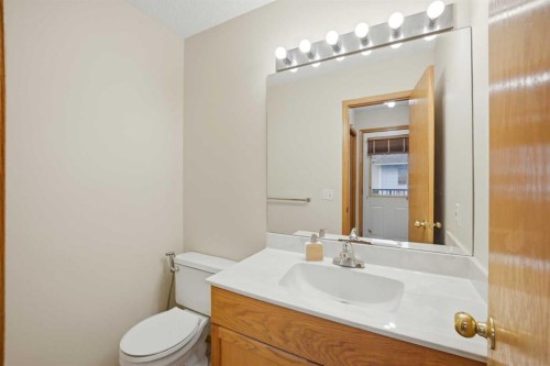 42 Patina Point Sw, Calgary, AB 
