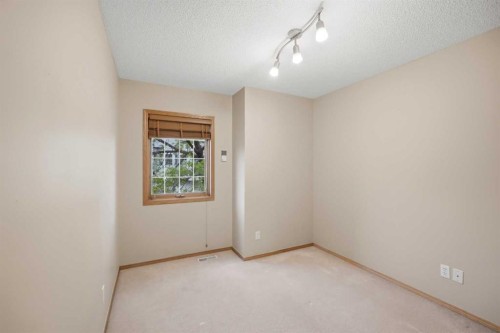 42 Patina Point Sw, Calgary, AB 