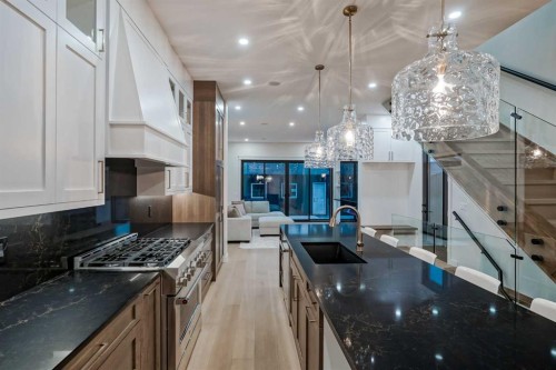 2626 4 Avenue Nw, Calgary, AB 