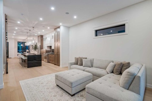 2626 4 Avenue Nw, Calgary, AB 