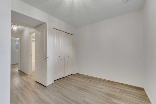 312 Saddlebrook Point Ne, Calgary, AB - Indoor Photo Showing Other Room