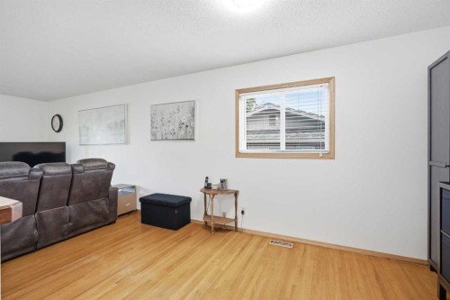 10011 Maplecreek Drive Se, Calgary, AB 