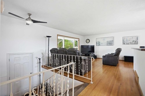 10011 Maplecreek Drive Se, Calgary, AB 