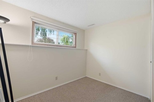 10011 Maplecreek Drive Se, Calgary, AB 