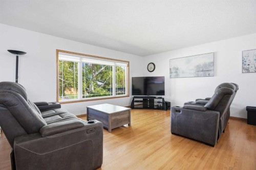 10011 Maplecreek Drive Se, Calgary, AB 