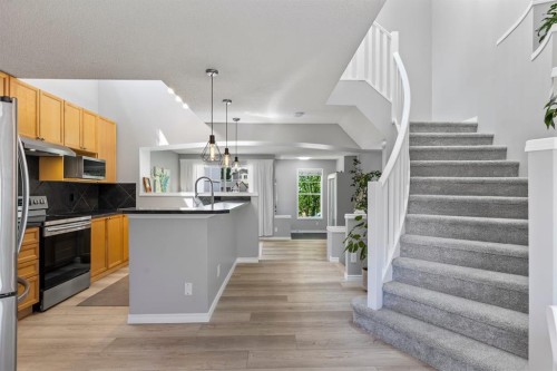 122 Auburn Bay Heights Se, Calgary, AB 