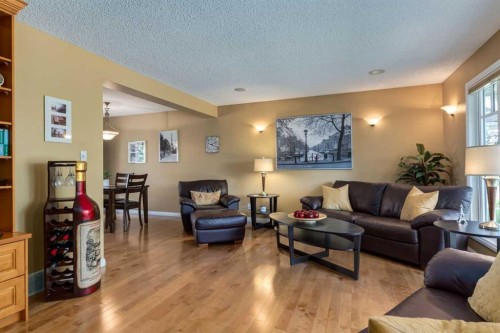 52 Silver Brook Drive Nw, Calgary, AB 