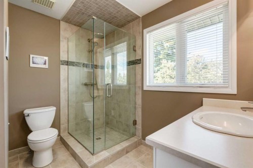 52 Silver Brook Drive Nw, Calgary, AB 