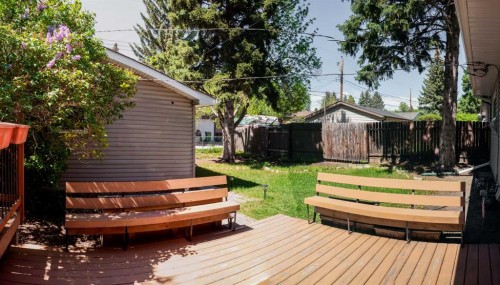 4115 Bowlen Street Nw, Calgary, AB - Outdoor With Deck Patio Veranda