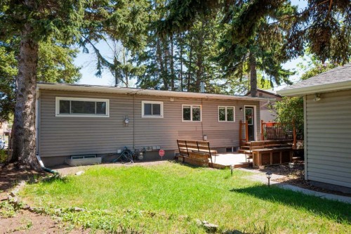 4115 Bowlen Street Nw, Calgary, AB - Outdoor With Exterior
