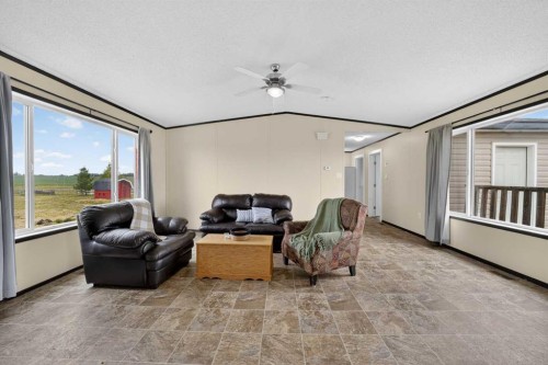 20-31244 Range Road 33, Rural Mountain View County, AB 