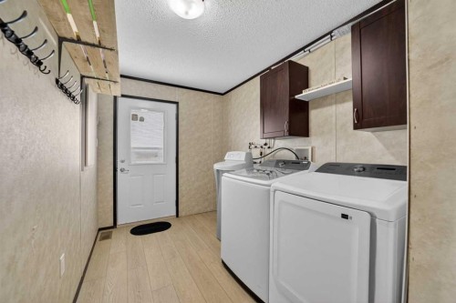 20-31244 Range Road 33, Rural Mountain View County, AB 