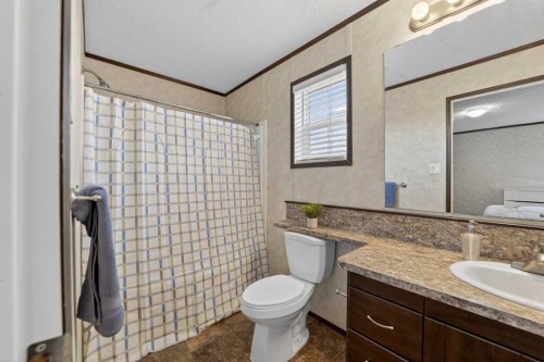 20-31244 Range Road 33, Rural Mountain View County, AB 