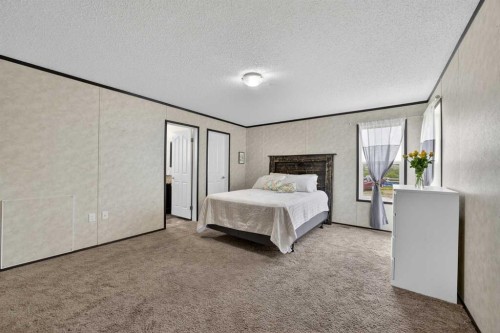 20-31244 Range Road 33, Rural Mountain View County, AB 