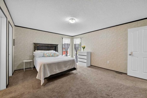 20-31244 Range Road 33, Rural Mountain View County, AB 