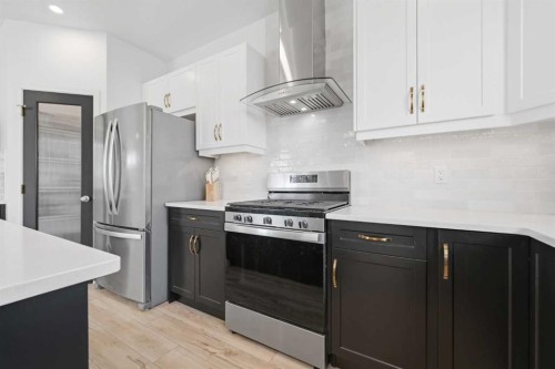 2 Birch Glen, Okotoks, AB 