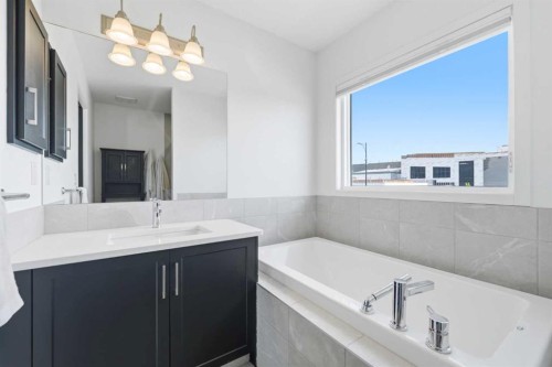 2 Birch Glen, Okotoks, AB 