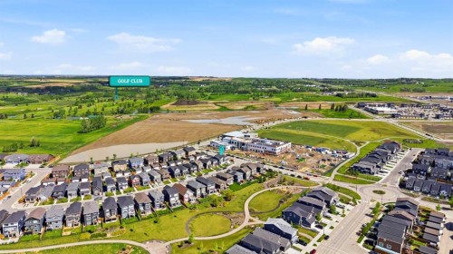 2 Birch Glen, Okotoks, AB 