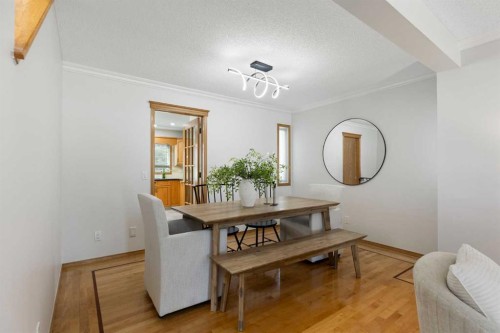 136 Schubert Hill Nw, Calgary, AB - Indoor