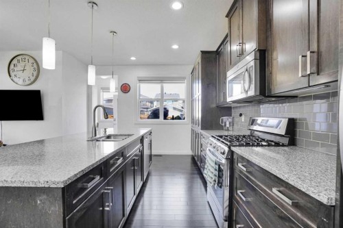 158 Redstone Common Ne, Calgary, AB 
