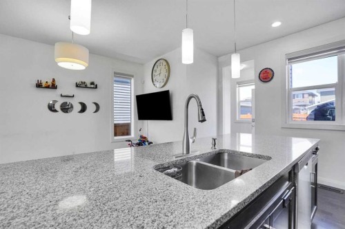 158 Redstone Common Ne, Calgary, AB 