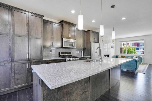 158 Redstone Common Ne, Calgary, AB 
