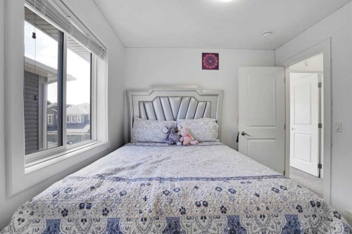 158 Redstone Common Ne, Calgary, AB 
