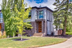 3924 18 Street SW Calgary, AB T2T 4V4