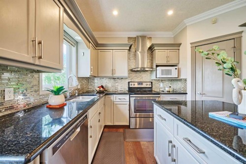 605 Hamptons Drive Nw, Calgary, AB 