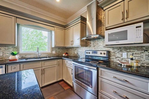 605 Hamptons Drive Nw, Calgary, AB 