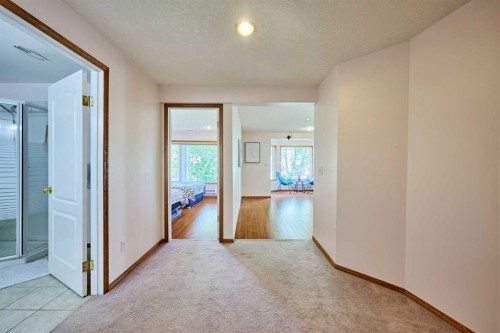605 Hamptons Drive Nw, Calgary, AB 