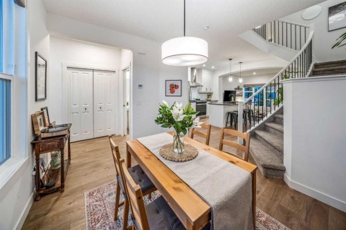 176 Seton Villas Se, Calgary, AB 