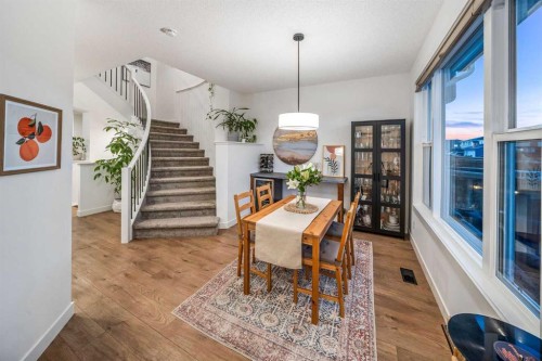 176 Seton Villas Se, Calgary, AB 