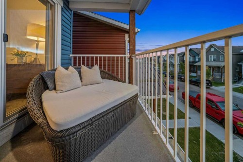 176 Seton Villas Se, Calgary, AB 