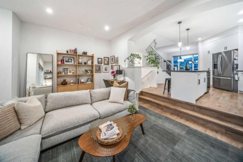 176 Seton Villas Se, Calgary, AB 