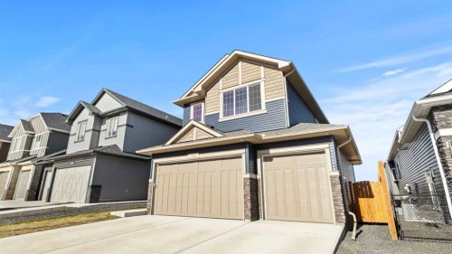 152 Threepoint Cove, Okotoks, AB 