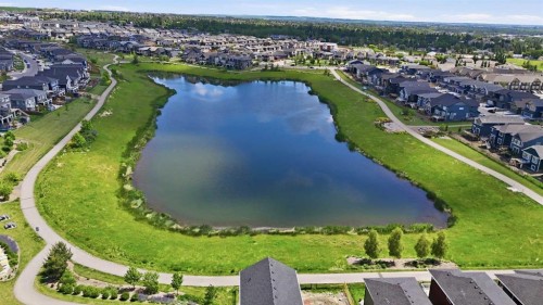 152 Threepoint Cove, Okotoks, AB 