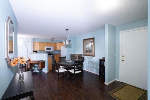 214-1000 Citadel Meadow Point Nw, Calgary, AB - Indoor
